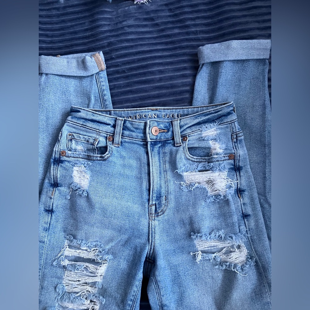AEO JEANS